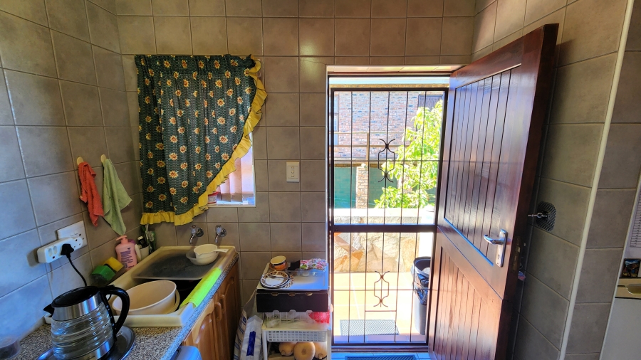 4 Bedroom Property for Sale in Dana Bay Western Cape